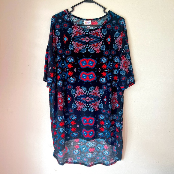 LuLaRoe IRMA High Low Tunic Tee Black, Blue, Pink Aztec Design Women's M (12-14) - Picture 1 of 7